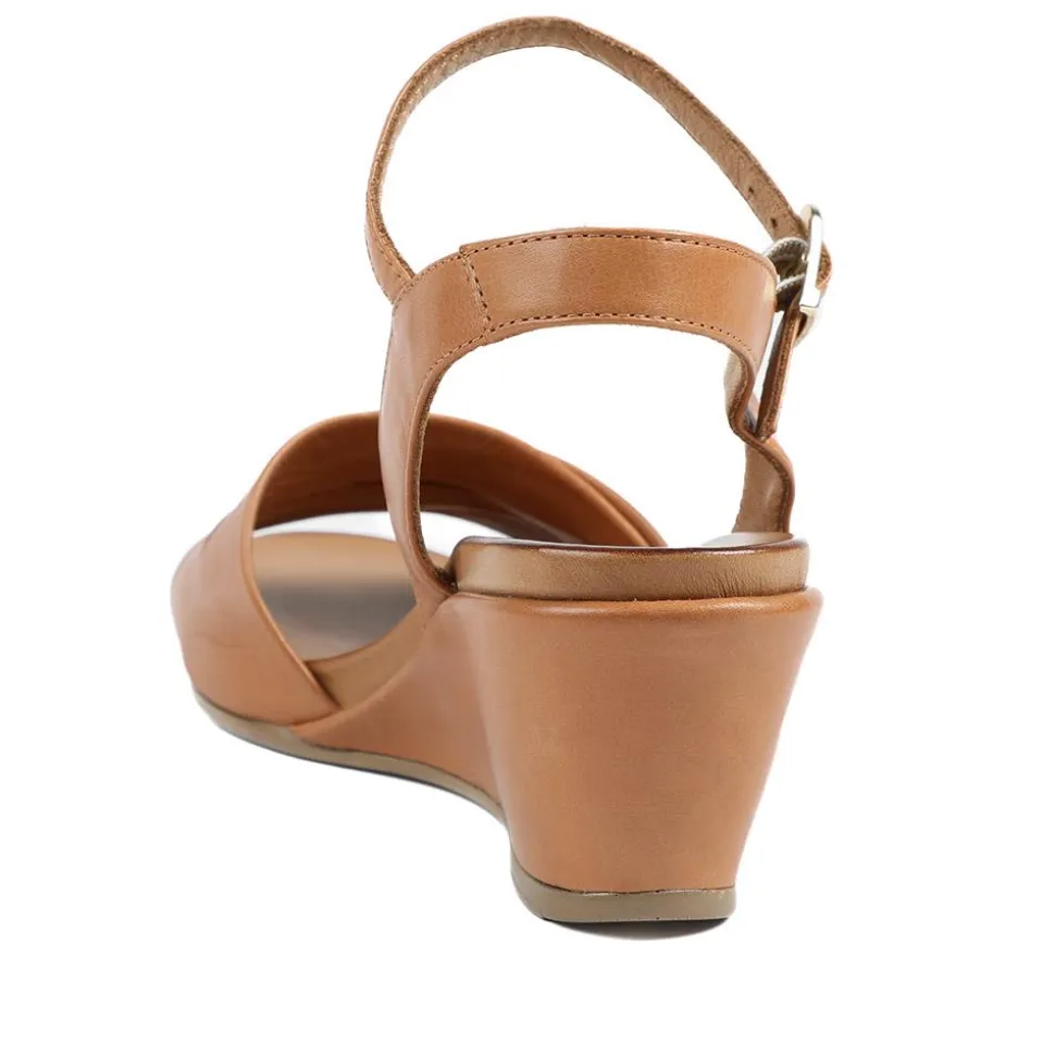 Adjustable Buckle Wedges - Tan