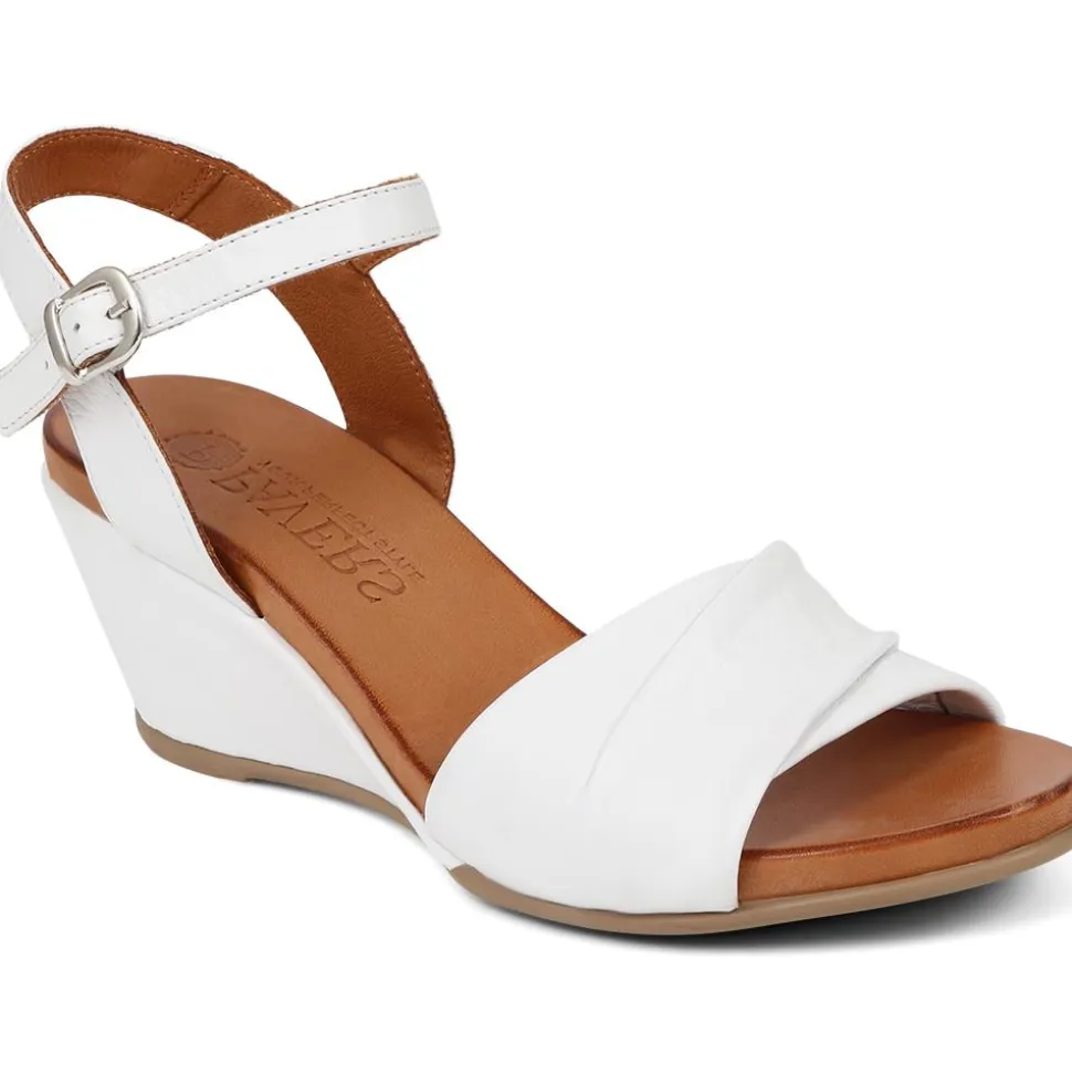 Adjustable Buckle Wedges - White