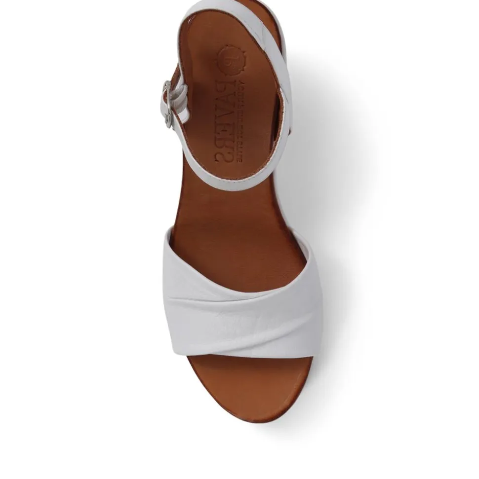 Adjustable Buckle Wedges - White