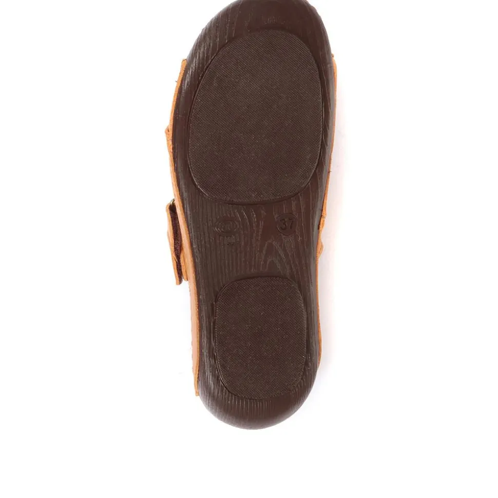 Adjustable Sandals - Tan
