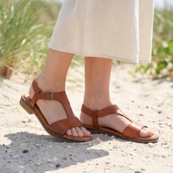 All-Leather Buckled Sandals - Tan