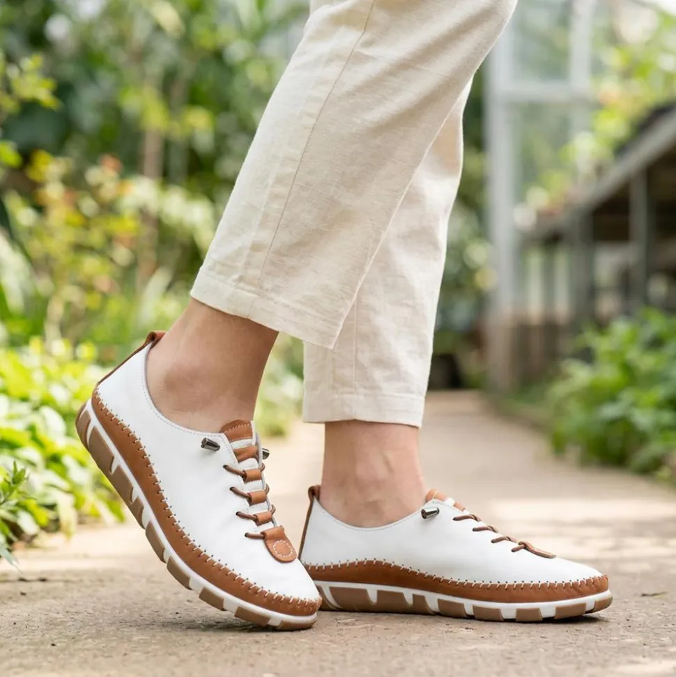 All Leather Lace Up Stitch Detail Shoes - White-Tan