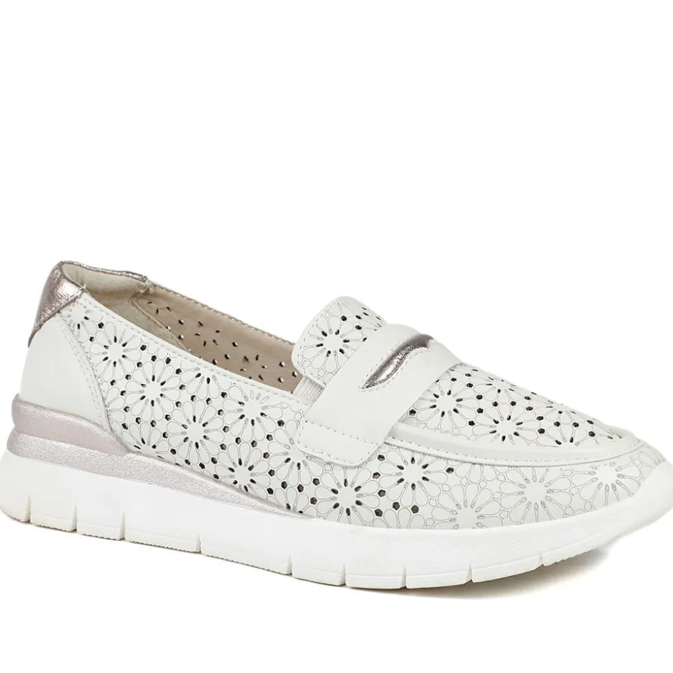 Arch Support Leather Slip On Shoes - Cream