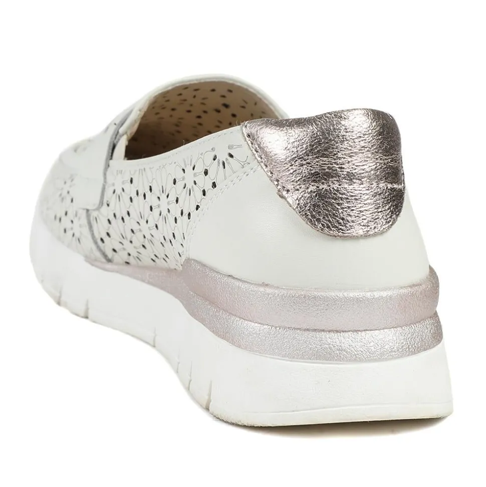Arch Support Leather Slip On Shoes - Cream
