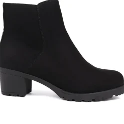 Block-Heeled Ankle Boots - Black