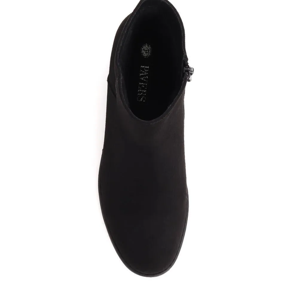 Block-Heeled Ankle Boots - Black