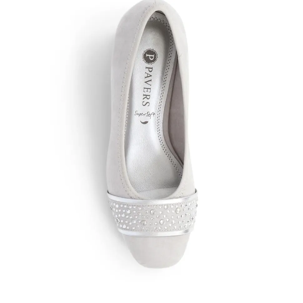 Block Heeled Court Shoes - Light Grey
