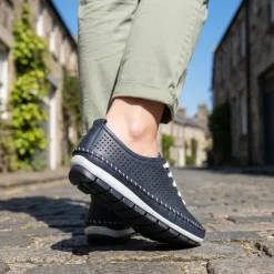 Breathable Leather Lace Up Shoes - Navy