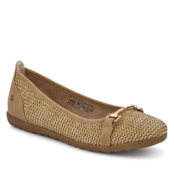 Buckle-Detailed Lightweight Pumps - Sand