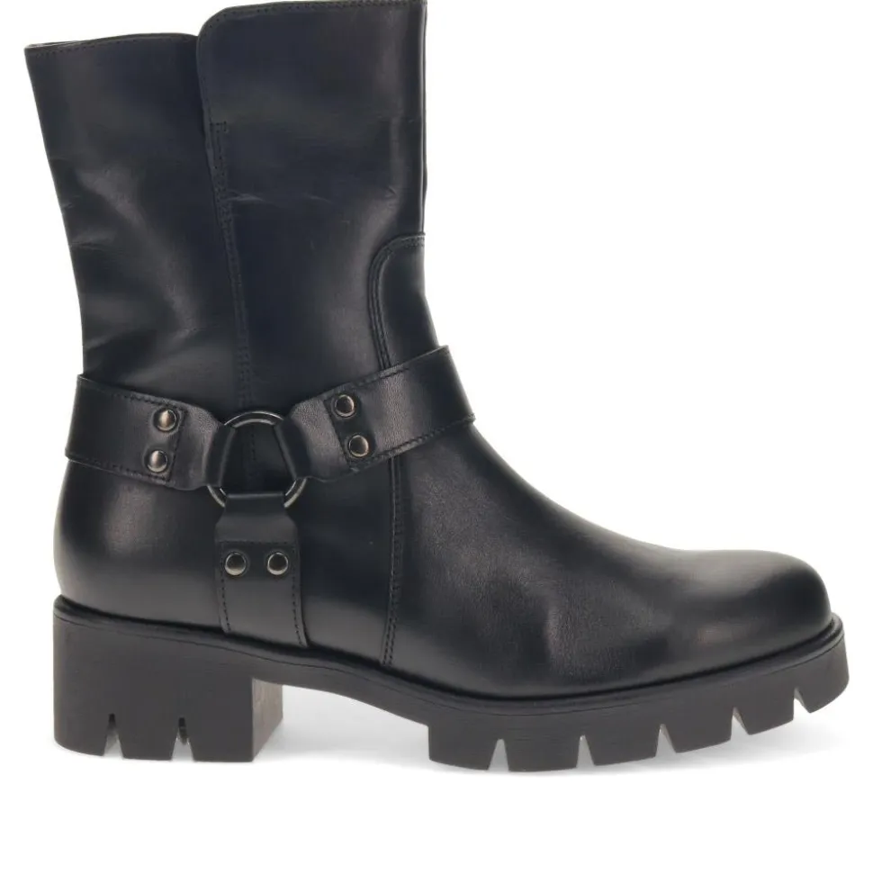 Buford Chunky Leather Ankle Boots - Black