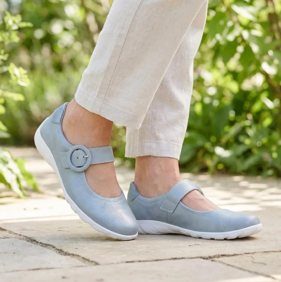 Casual Buckle Fasten Mary Janes - Light Blue