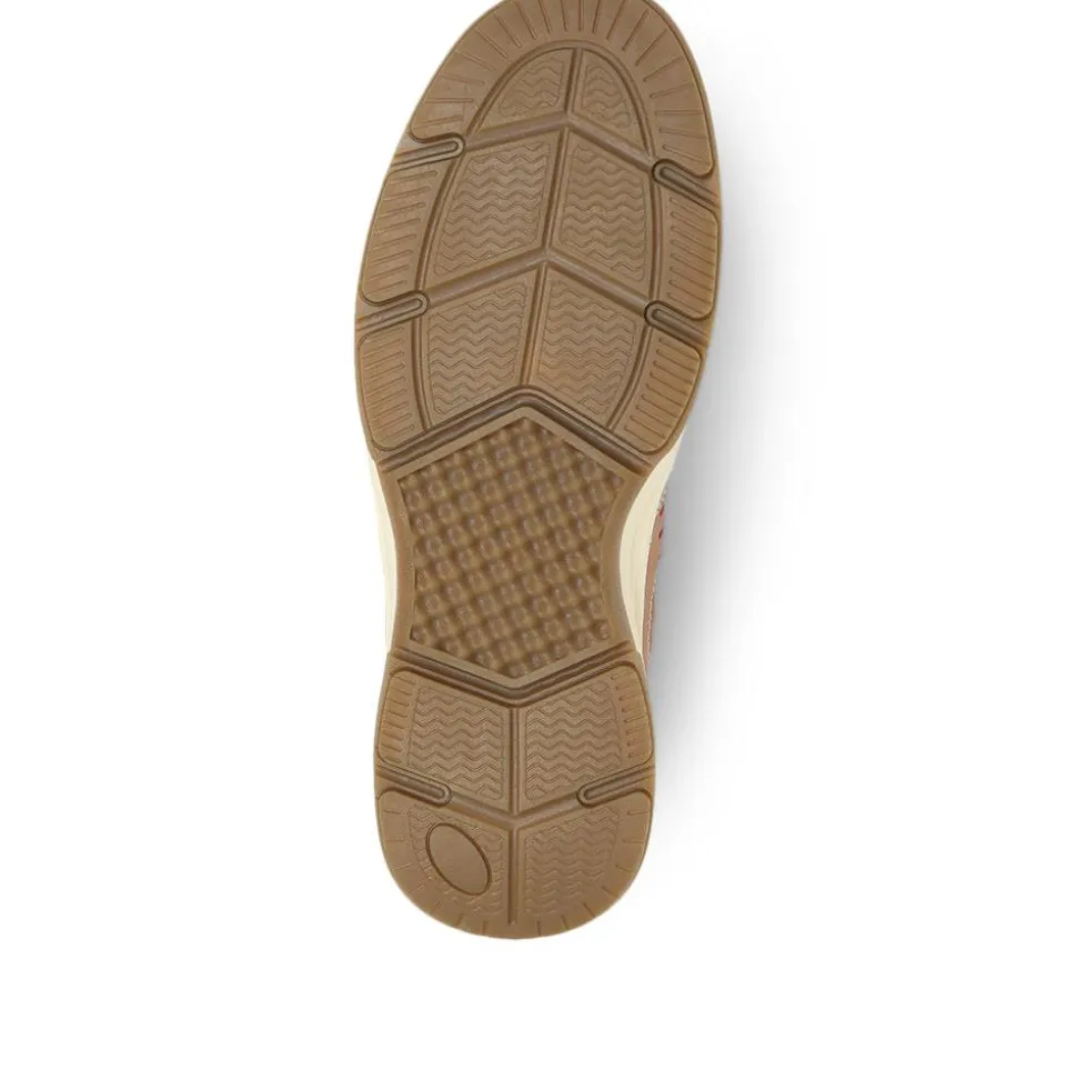 Casual Lace-Up Boat Shoe - Tan