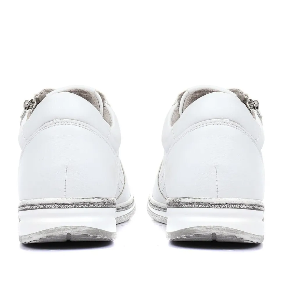 Casual Lace-Up Trainers - White