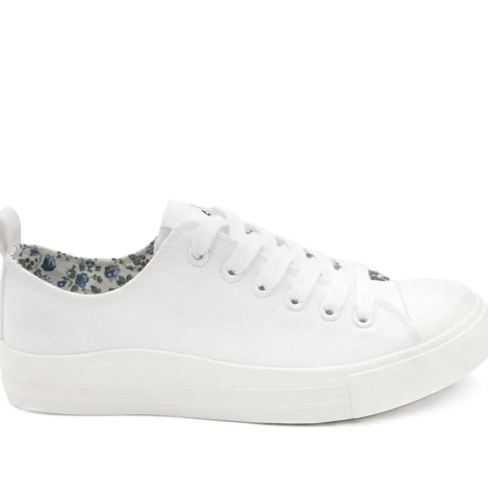Casual Lace Up Trainers - White