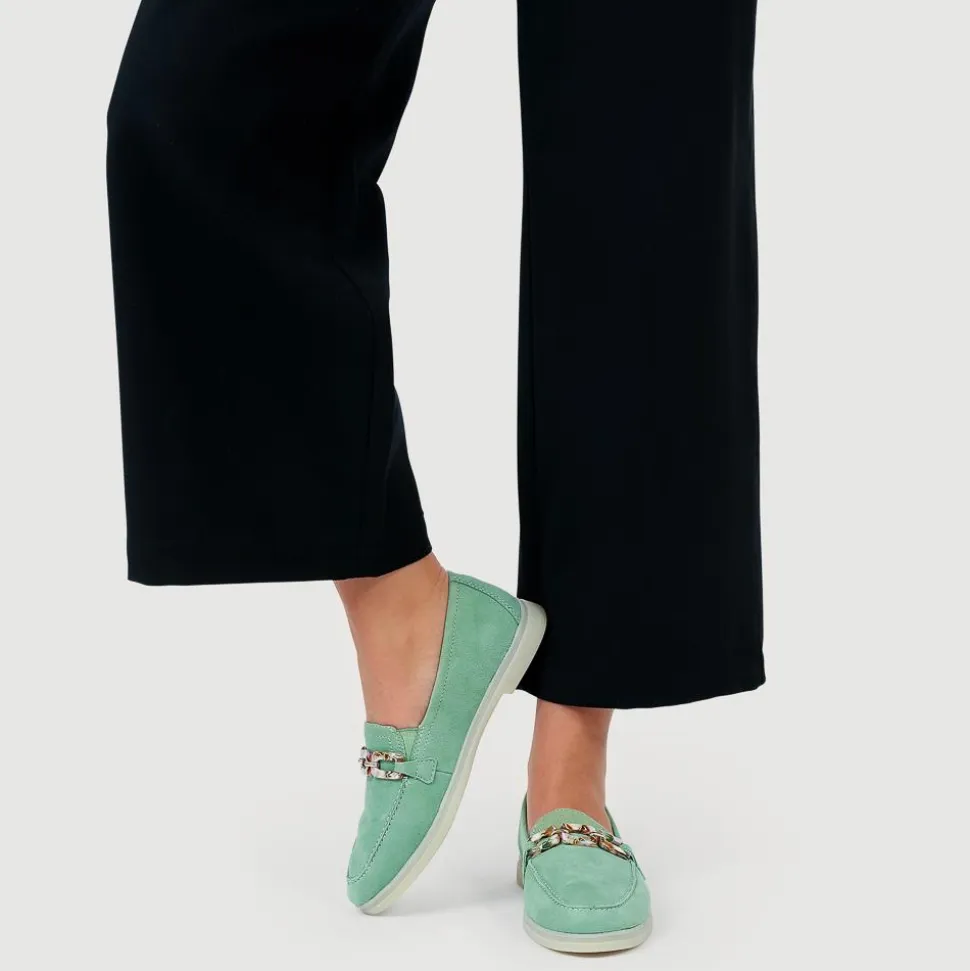 Casual Leather Heeled Loafers - Green