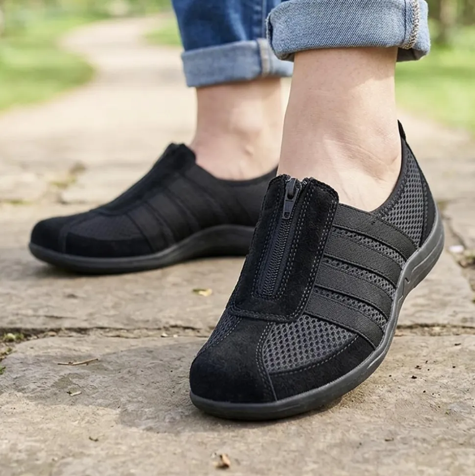 Casual Zip Up Trainers - Black
