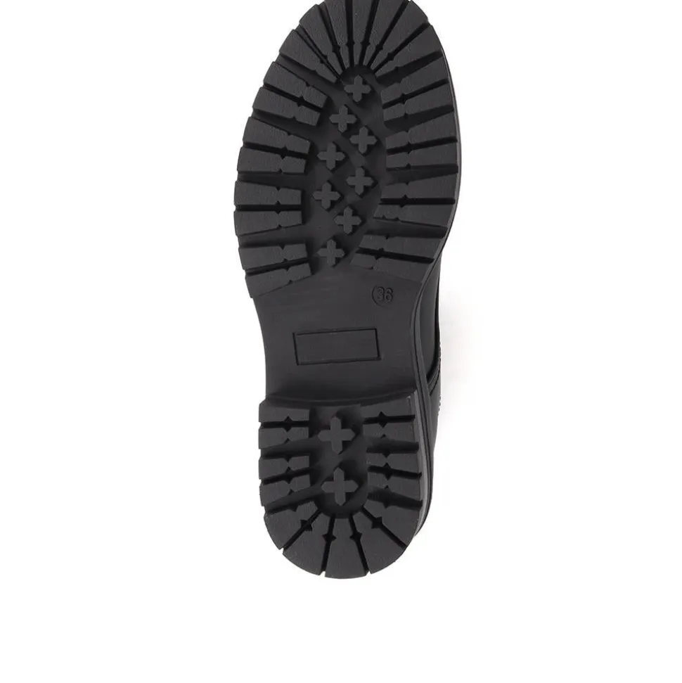 Chunky Lace-Up Shoes - Black