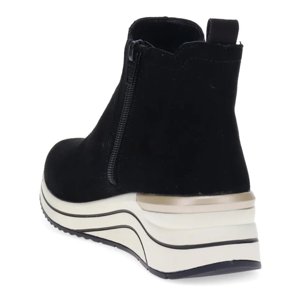 Chunky Leather Ankle Boots - Black