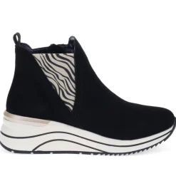 Chunky Leather Ankle Boots - Black