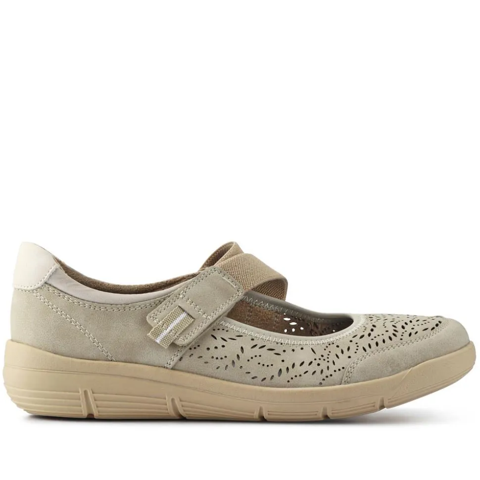 Chunky Mary Janes - Beige