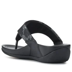 Chunky Toe Post Sandals - Black Floral