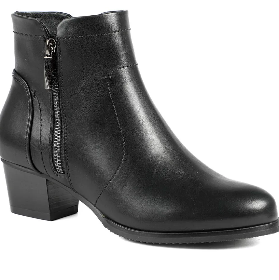 Classic Heeled Ankle Boots with Zip Fastening - Black