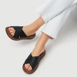 Cushioned Leather Mules - Black