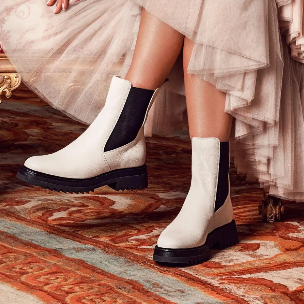 Denno Chunky Chelsea Boots - Off White