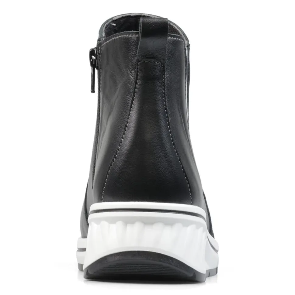 Essential Comfort Boots EE Fit - Black Leather