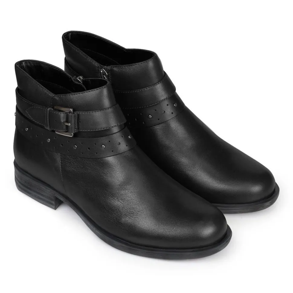 Essential Comfort Boots EE Fit - Black Leather