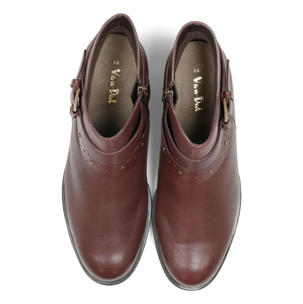 Essential Comfort Boots EE Fit - Conker Leather