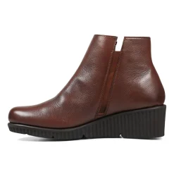 Essential Comfort Boots E Fit - Chestnut