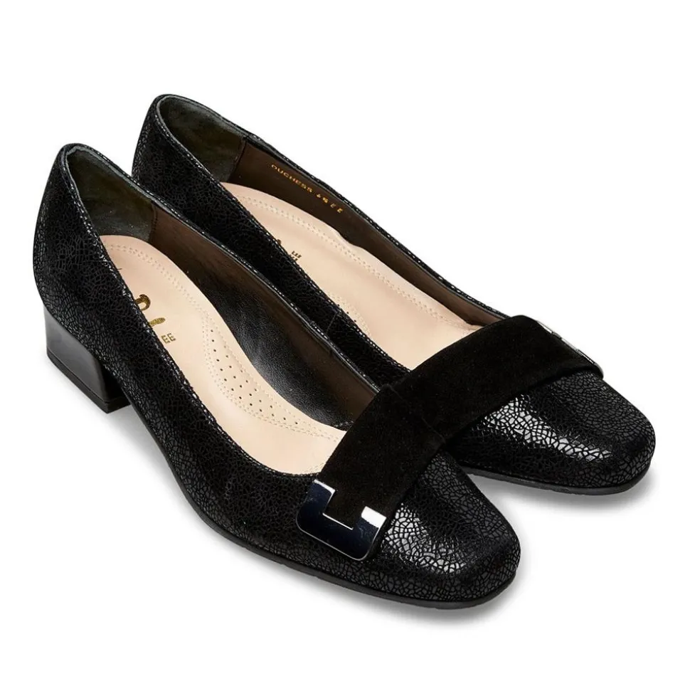 Essential Comfort Courts - Black Feature