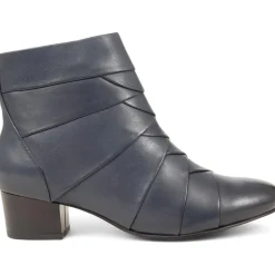 Everyday Leather Ankle Boots - Navy