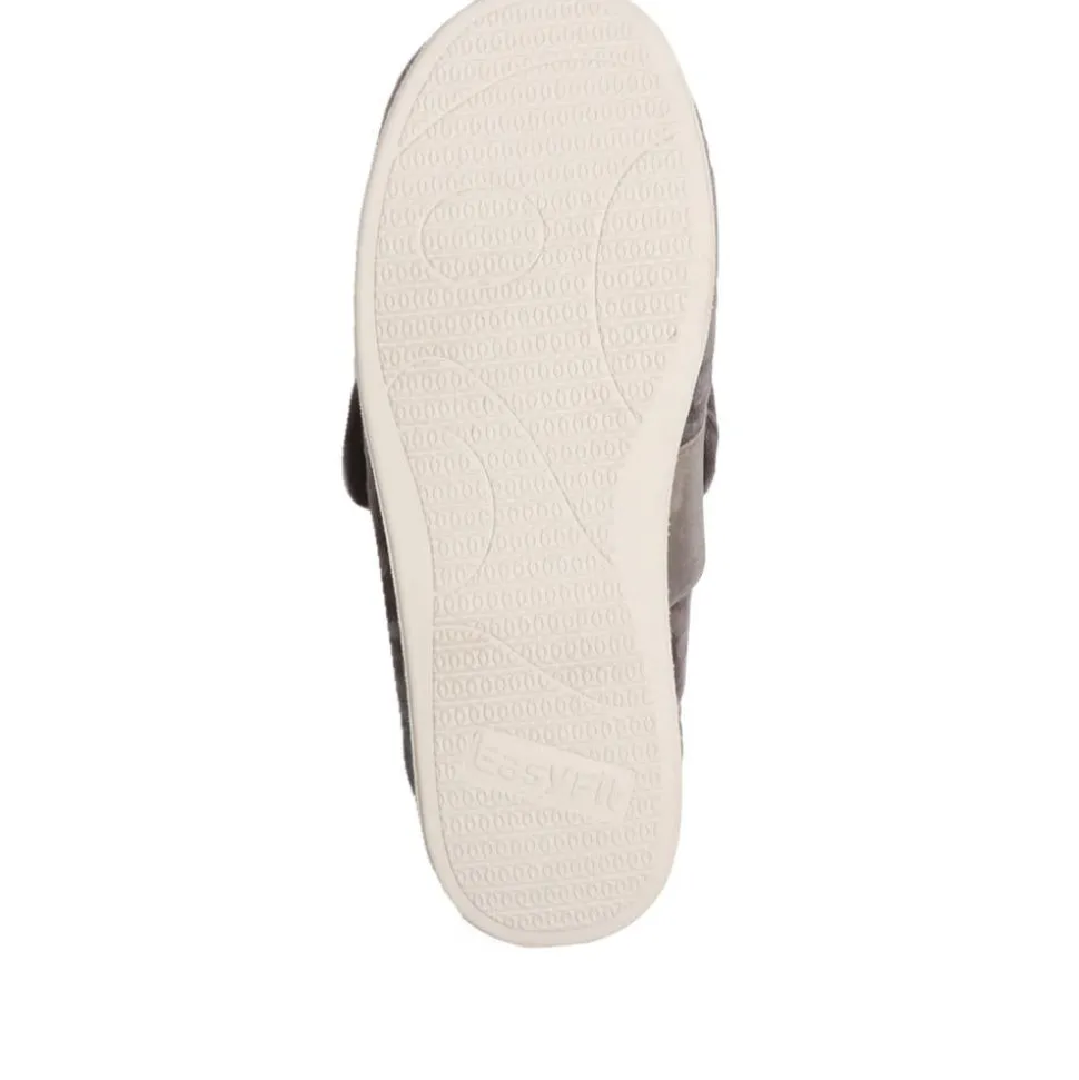 Extra-Wide Fit Slippers - Grey