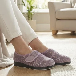 Extra-Wide Fit Slippers - Lilac