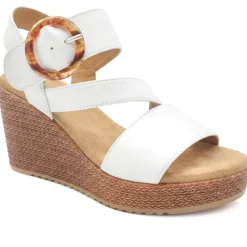 Fashionable Woven Wedge Heel Sandals - White