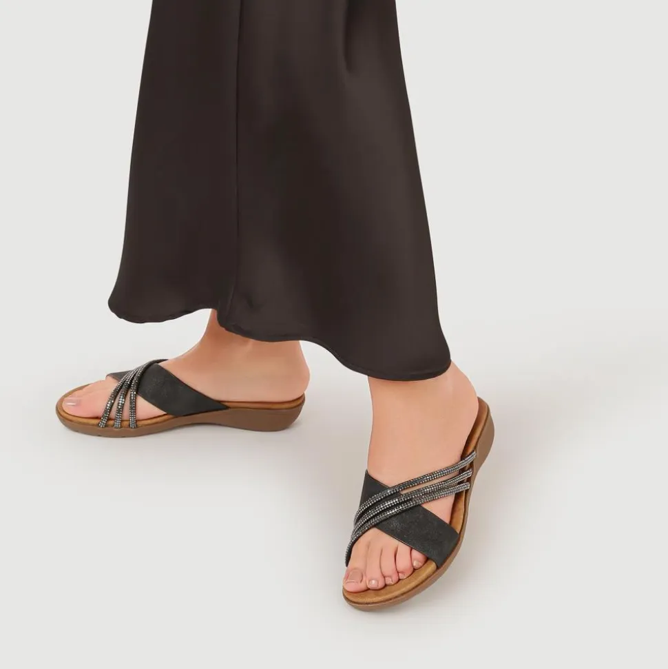 Flat-Soled Mules - Black