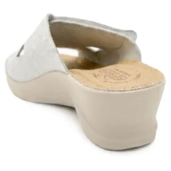 Fly Flot Adjustable Fasten Mule Sandals - White