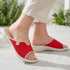 Fly Flot Anatomic Mule Sandals - Red