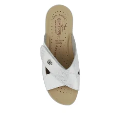 Fly Flot Anatomic Self Moulding Mules - White