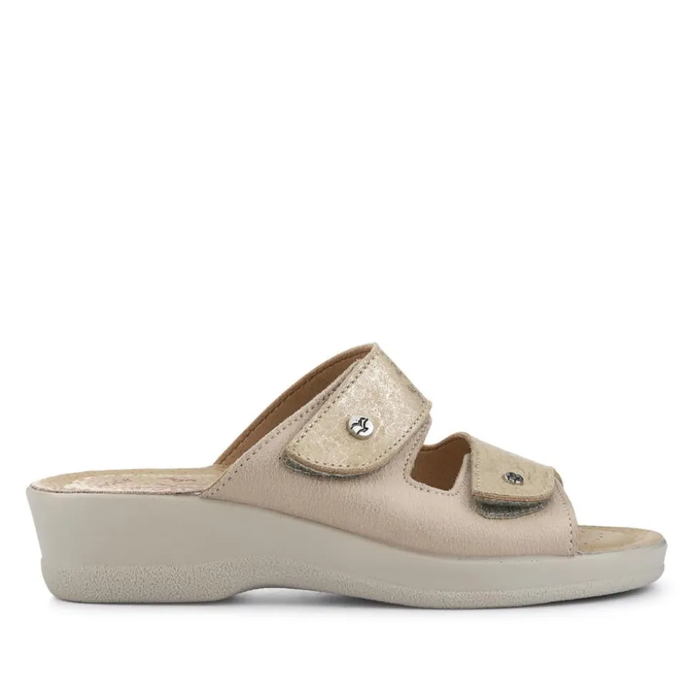 Fly Flot Leather Dual-Strapped Sandals - Beige