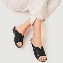 Fly Flot Lightweight Shock Absorbing Leather Mules - Black