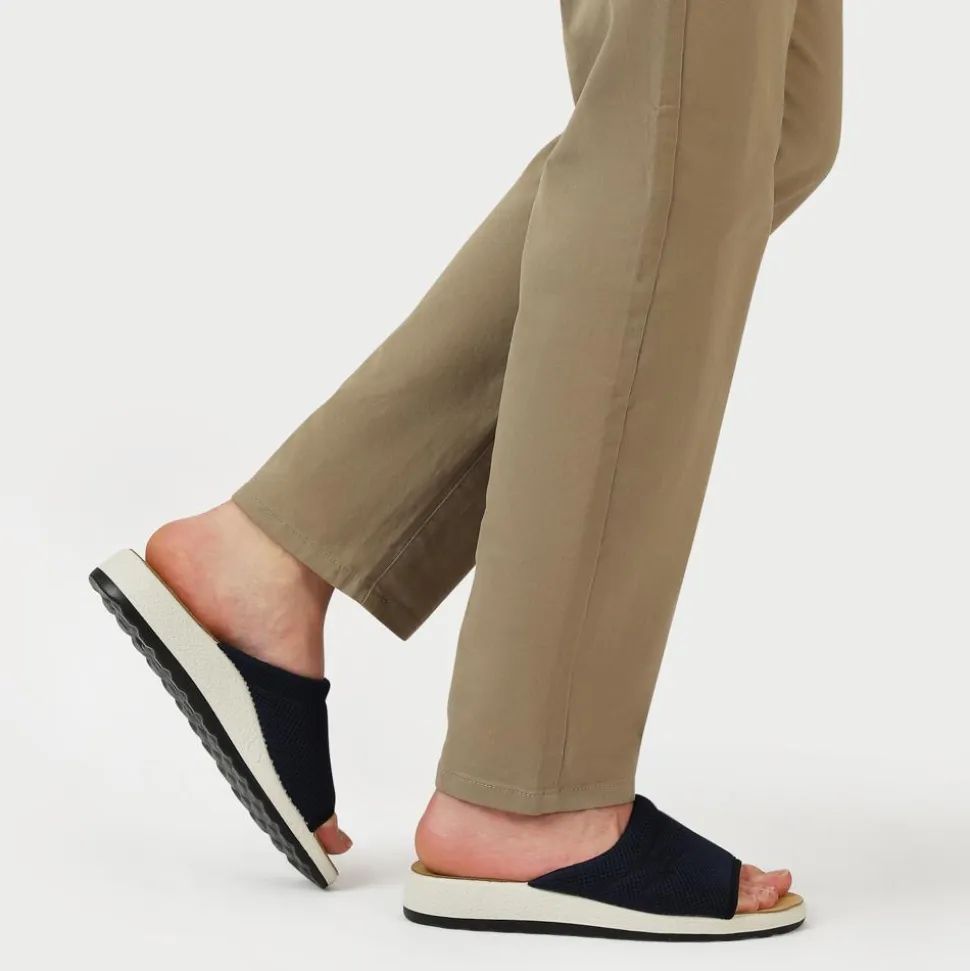 Fly Flot Mule Sandals - Navy