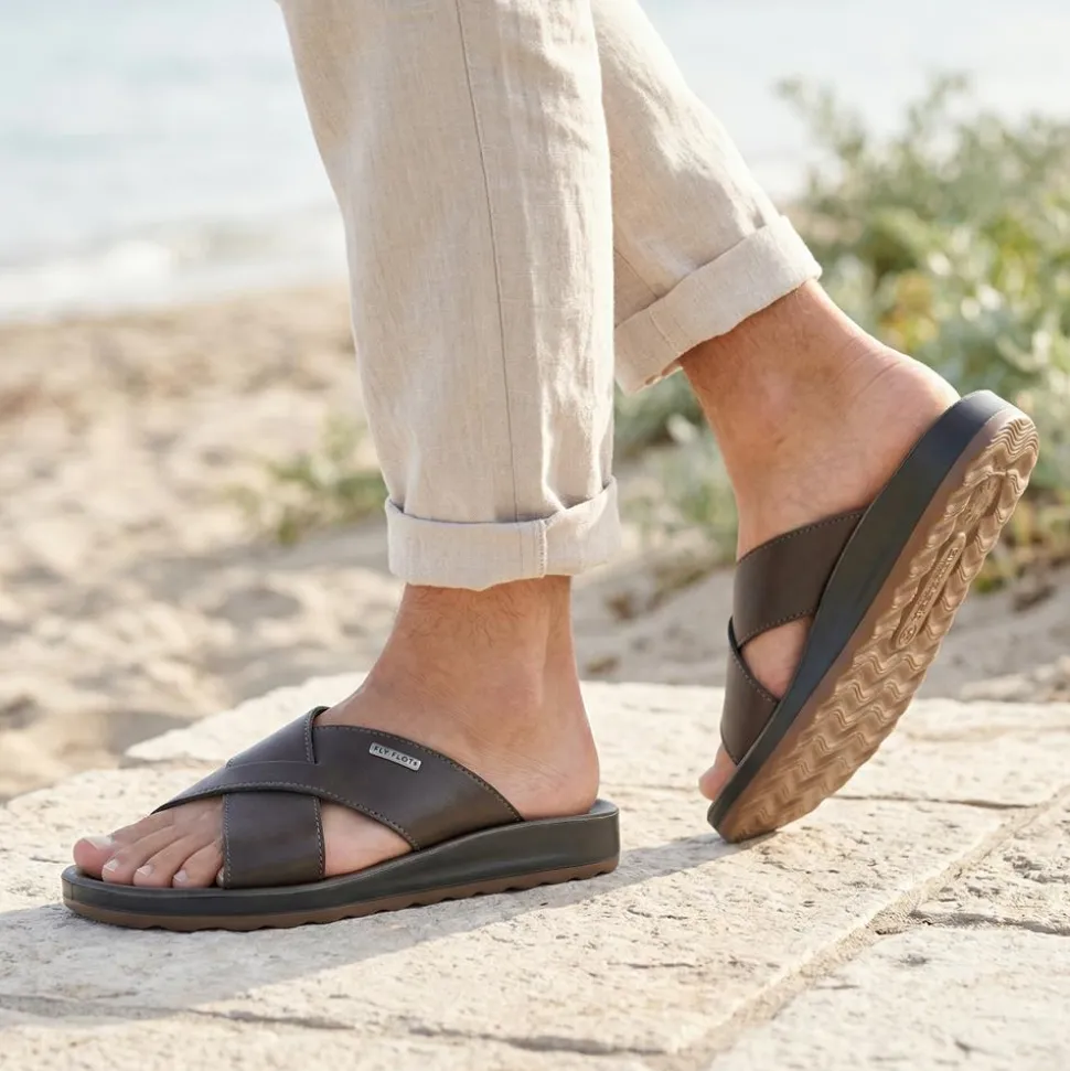 Fly Flot Strappy Slip On Sandals - Brown