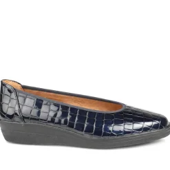 Gabor Wide Fit Leather Chunky Sole Pumps - Navy Croc