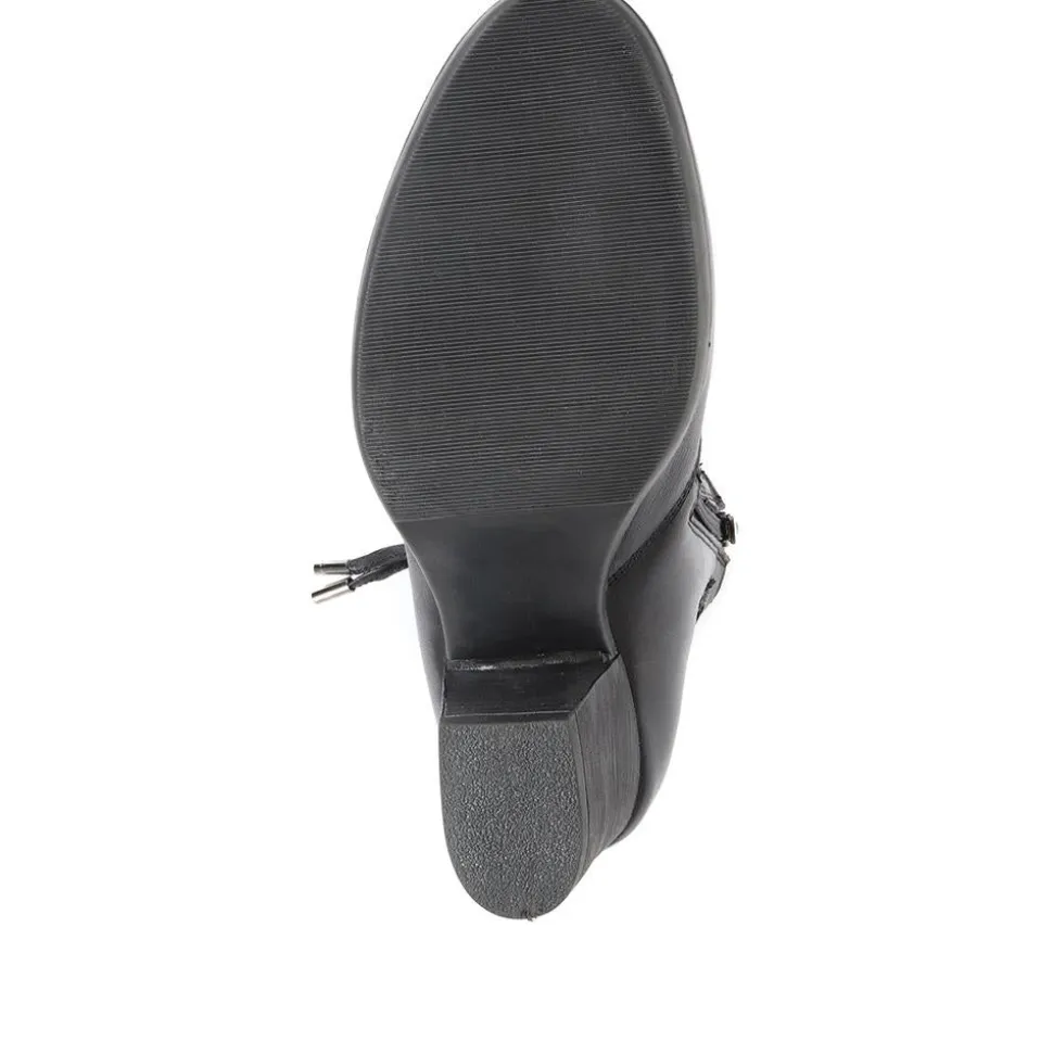 Heeled Leather Ankle Boots - Black