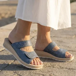 Inblu Dual Adjustable Fasten Strap Sandals - Blue