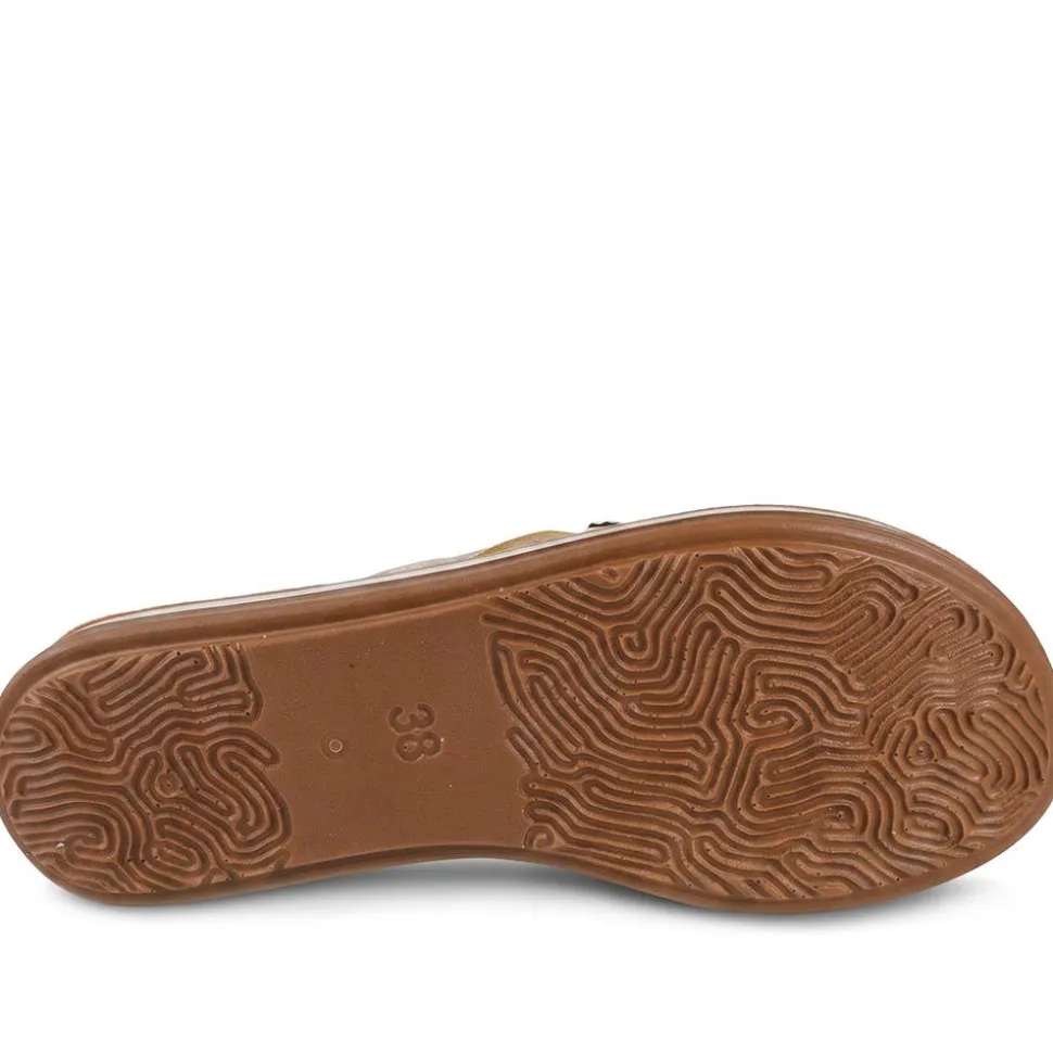 Inblu Embellished Toe Post Sandals - Bronze
