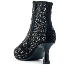Kitten-Heeled Ankle Boots - Black